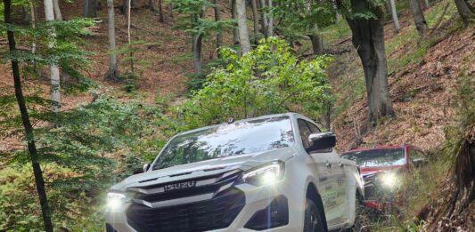 Isuzu D-Max 2.2 – уверено с 3,5 тона на гърба си извън пътя